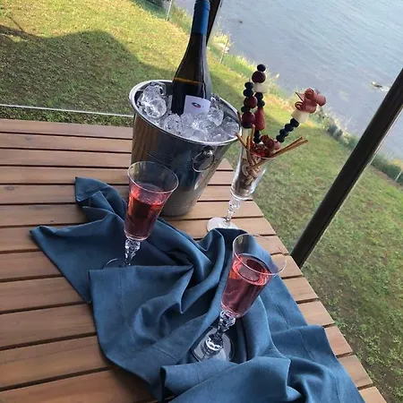 Dolphin Bay Boutique Complex Hotel *