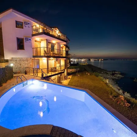 Dolphin Bay Boutique Complex * Sozopol
