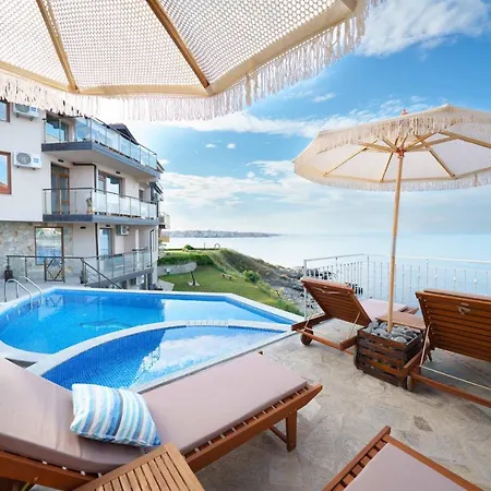 Dolphin Bay Boutique Complex Hotel Sozopol