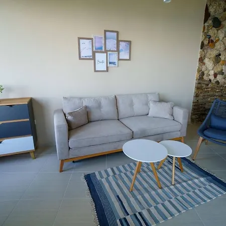 Dolphin Bay Boutique Complex Hotel *