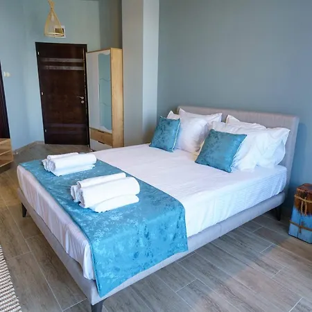 Dolphin Bay Boutique Complex * Sozopol