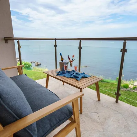 Hotel Dolphin Bay Boutique Complex *