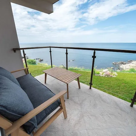 Dolphin Bay Boutique Complex