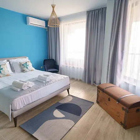 Dolphin Bay Boutique Complex Sozopol