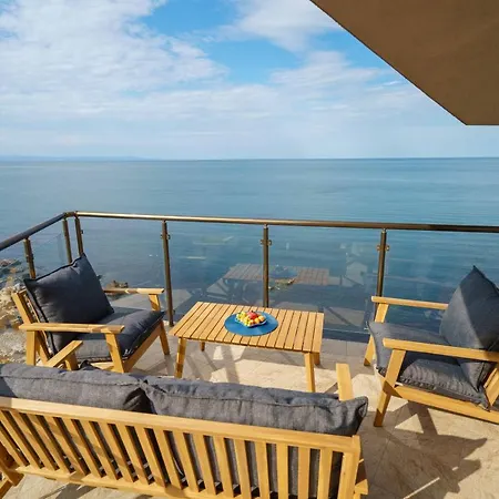 Dolphin Bay Boutique Complex Hotel