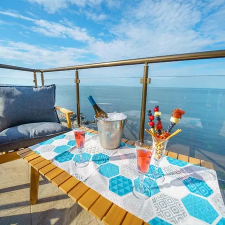 Hotel Dolphin Bay Boutique Complex
