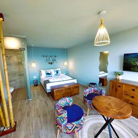 Hotel Dolphin Bay Boutique Complex *