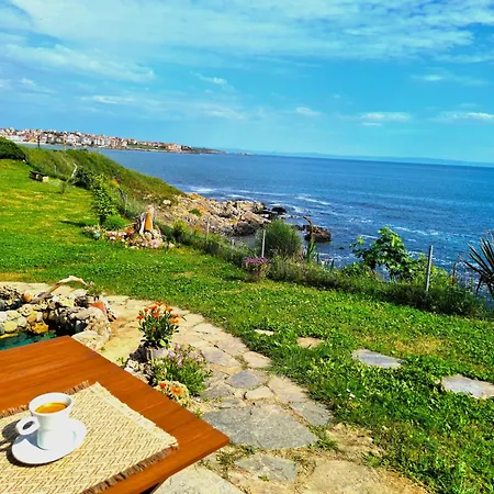 Dolphin Bay Boutique Complex Hotel