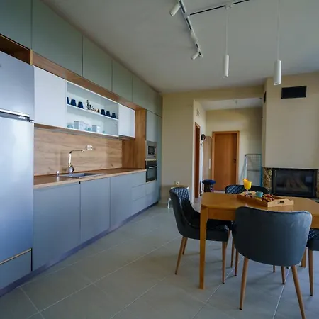 Dolphin Bay Boutique Complex Hotel *