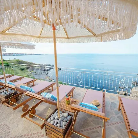 Dolphin Bay Boutique Complex * Sozopol