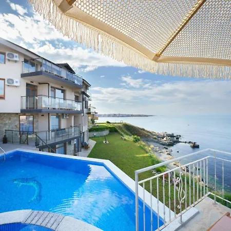 Dolphin Bay Boutique Complex * Sozopol