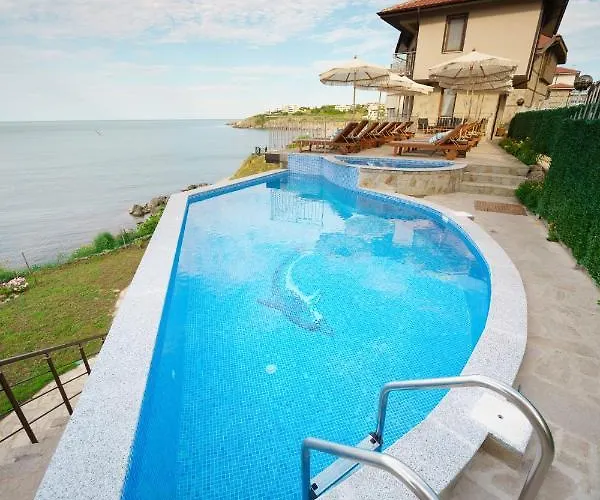 Dolphin Bay Boutique Complex Hotel Sozopol