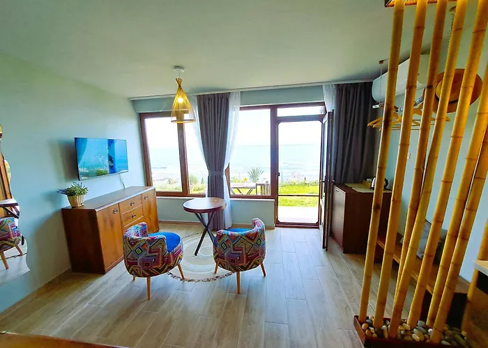 Hotel Dolphin Bay Boutique Complex